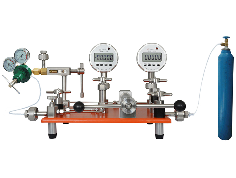 BSK610氣瓶減壓器檢定臺(tái)